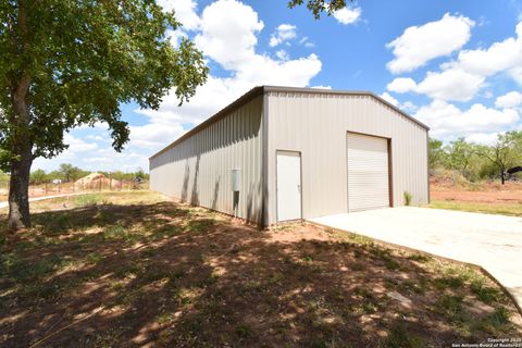 A home in Devine