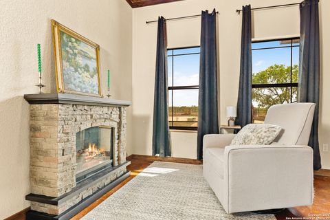 A home in Devine