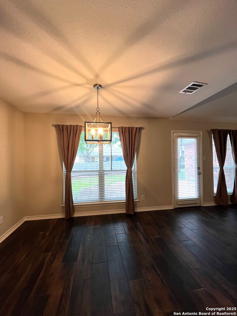 New Braunfels, Texas 78130, United States, 4 Bedrooms Bedrooms, ,2 BathroomsBathrooms,Residential,Active,153471