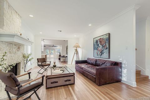 211 ELIZABETH Terrell Hills TX 78209