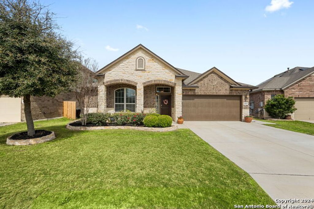 View Dowdy Real Estate, LLC's Homes for Sale Dowdy Real Estate, LLC