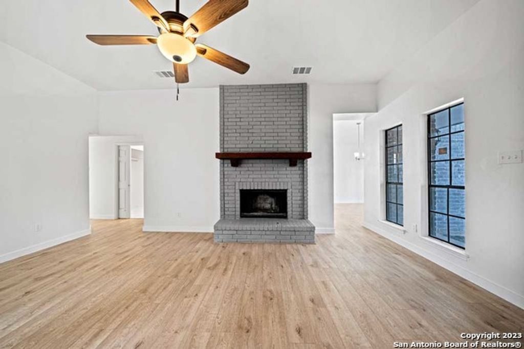 Photo of 11524 Bear Paw, San Antonio, TX 78245 (MLS # 1926266)