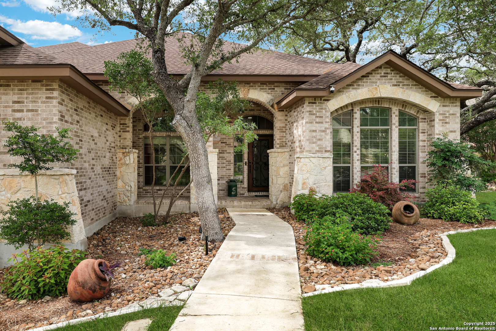 9602 French Stone