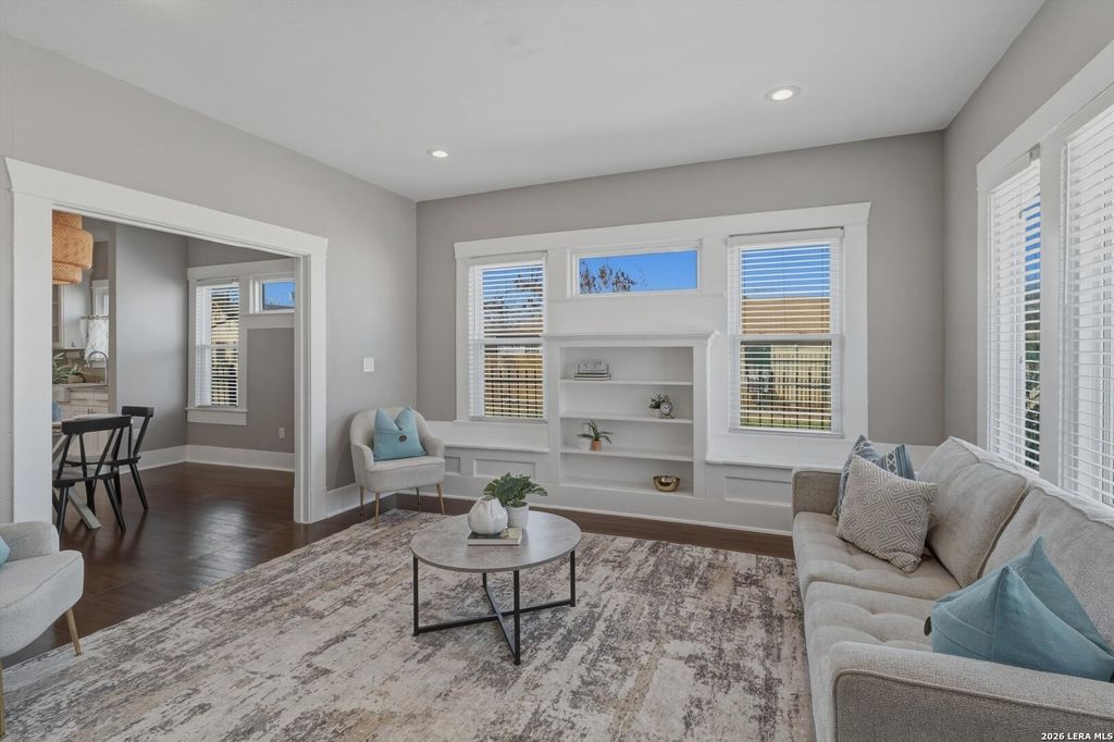 Photo of 919 Saint James, San Antonio, TX 78202 (MLS # 1944025)