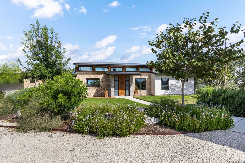 Photo of 283 Hills Of Bandera, Bandera, TX 78003 (MLS # 1956000)