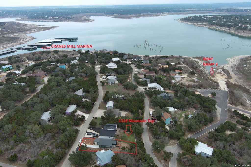 Photo of 1310 Mountain Top, Canyon Lake, TX 78133 (MLS # 1938391)