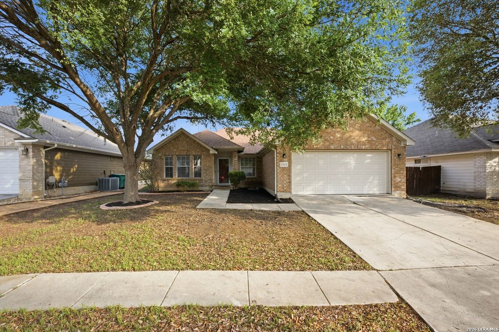 Photo of 8346 Copperglen, Converse, TX 78109 (MLS # 1971913)