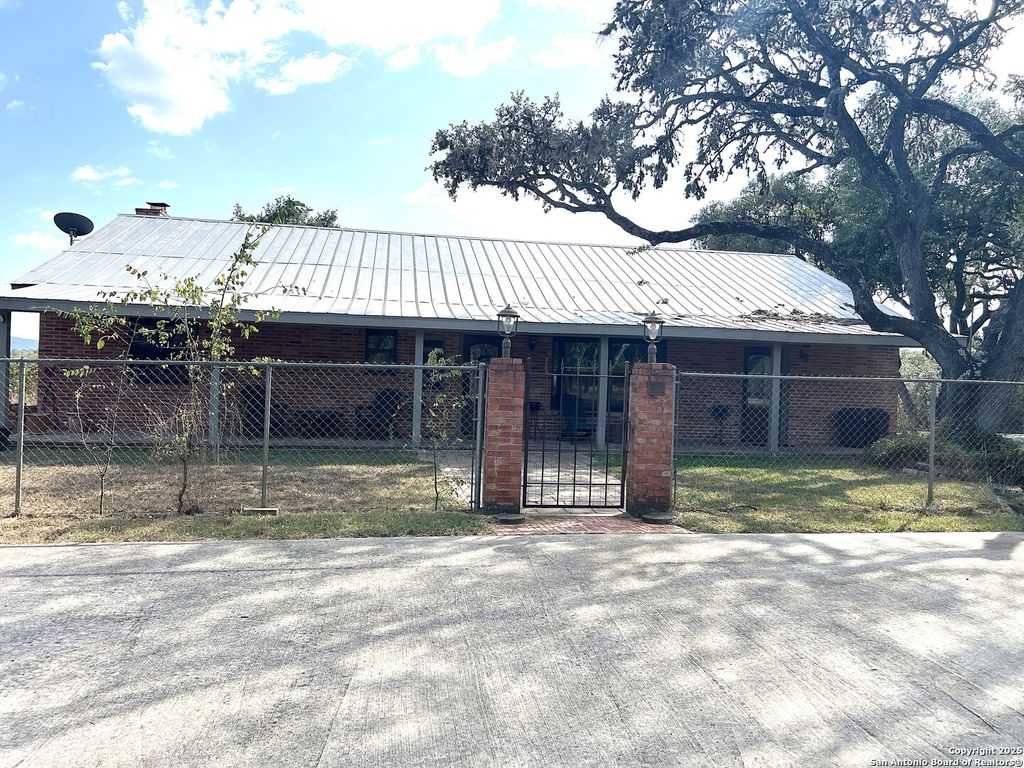 Photo of 630 Indian Mound, Tarpley, TX 78883 (MLS # 1918327)