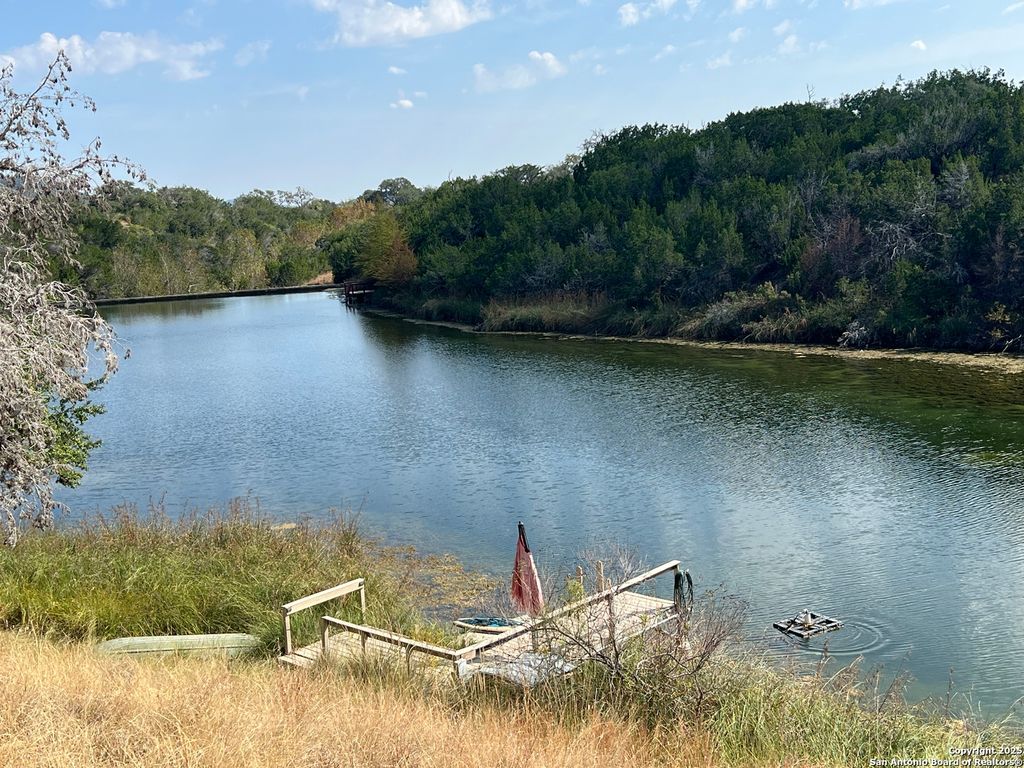 Photo of 630 Indian Mound, Tarpley, TX 78883 (MLS # 1918327)