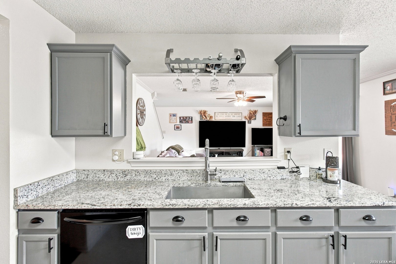 10210 Silverbrook Pl