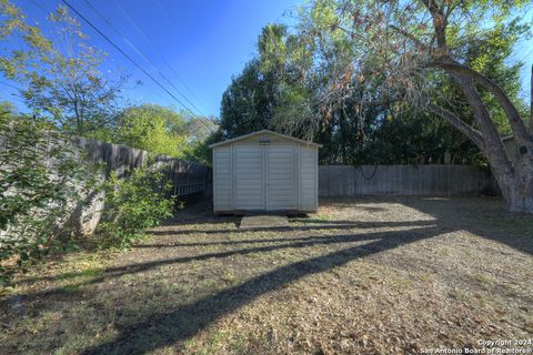 A home in Universal City