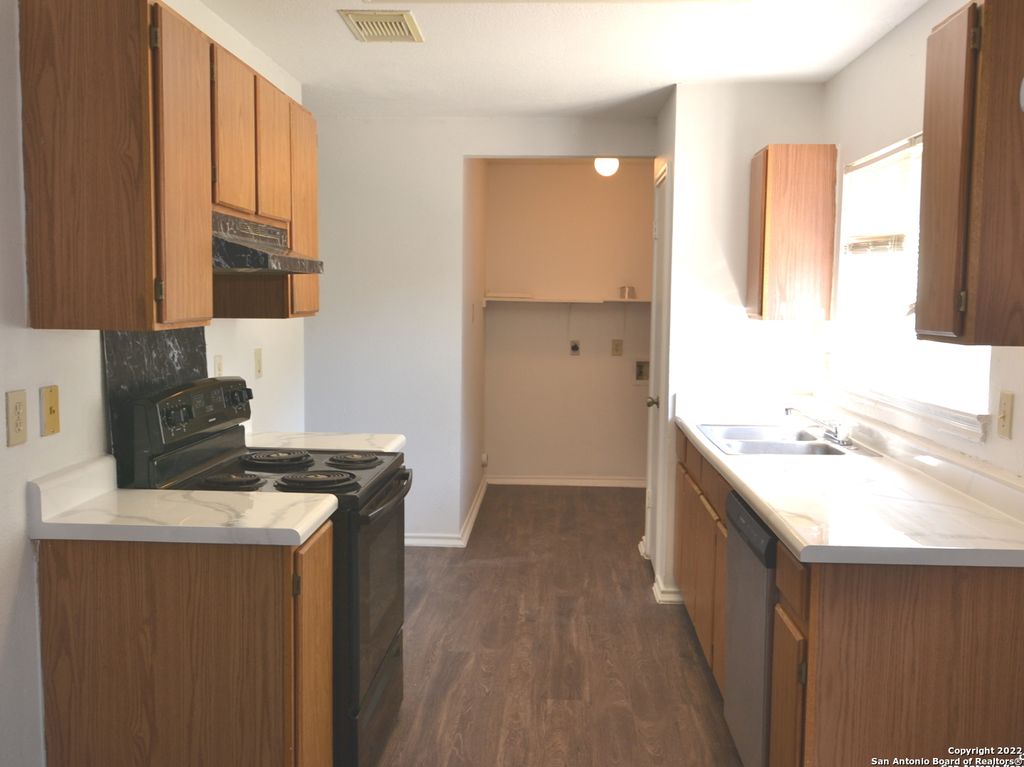 Photo of 11406 COLUSA, San Antonio, TX 78245 (MLS # 1926033)