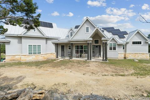 A home in Canyon Lake