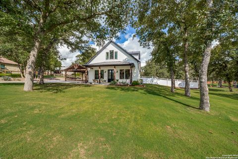 A home in La Vernia