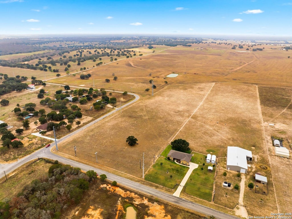 Photo of 101 County Road 319, La Vernia, TX 78121 (MLS # 1919056)