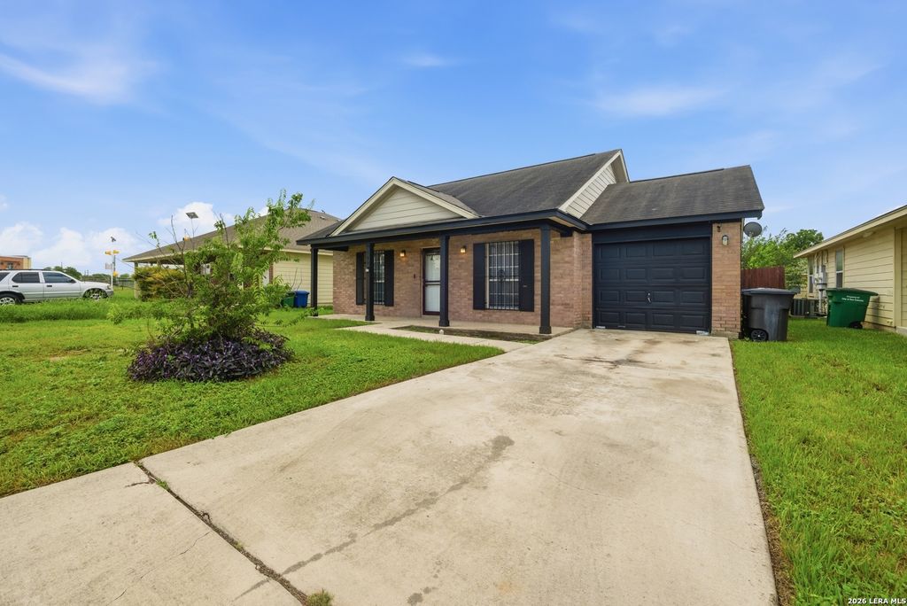 Photo of 306 SUSANWOOD DR, San Antonio, TX 78220 (MLS # 1973552)