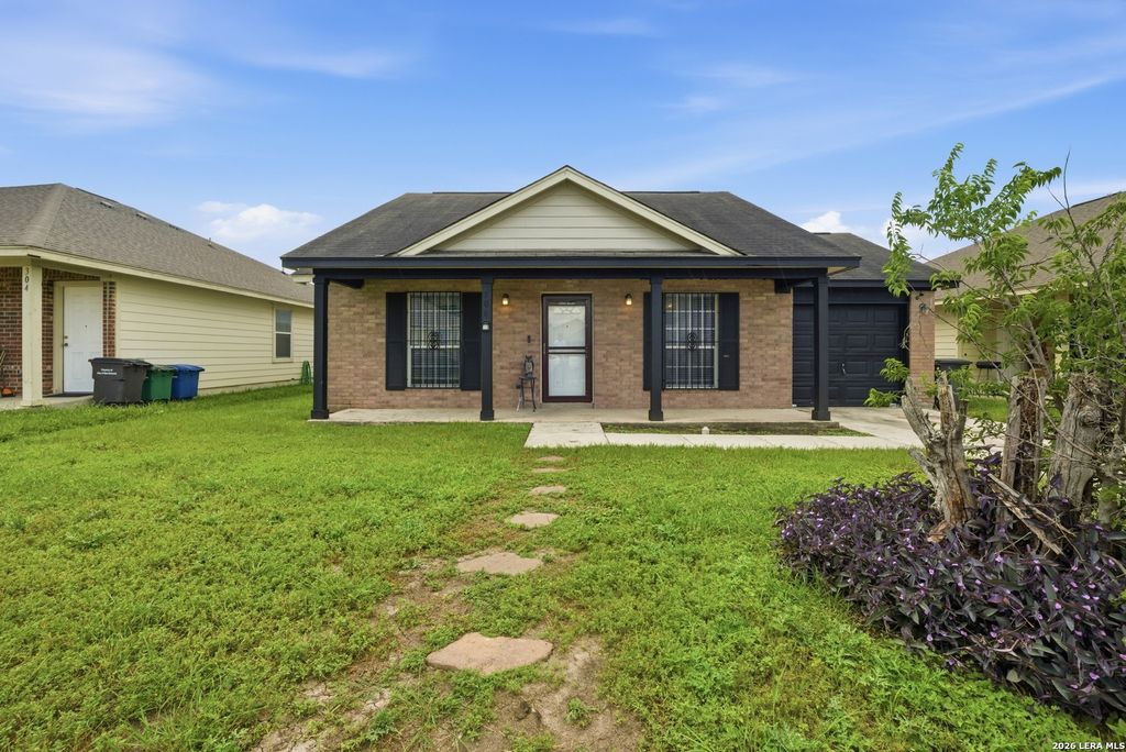 Photo of 306 SUSANWOOD DR, San Antonio, TX 78220 (MLS # 1973552)
