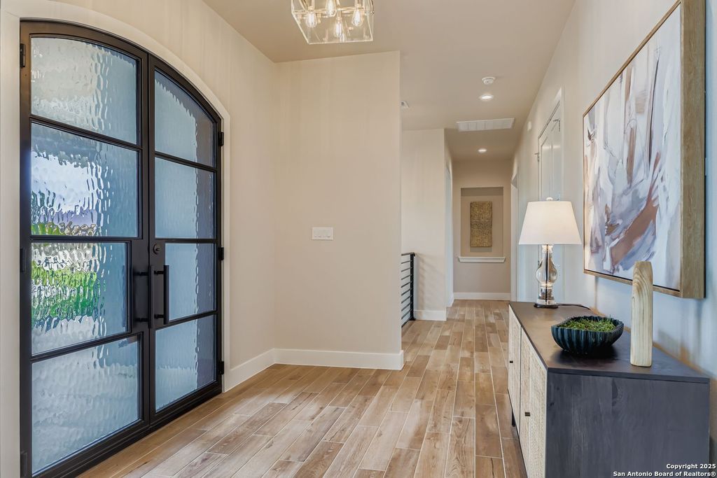 Photo of 23202 Walker Ridge, San Antonio, TX 78255 (MLS # 1823211)