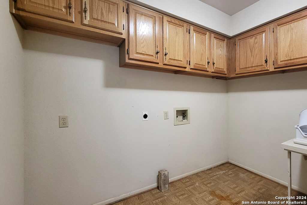 Spring Branch, Texas 78070, United States, 3 Bedrooms Bedrooms, ,2 BathroomsBathrooms,Residential,Pending,30015