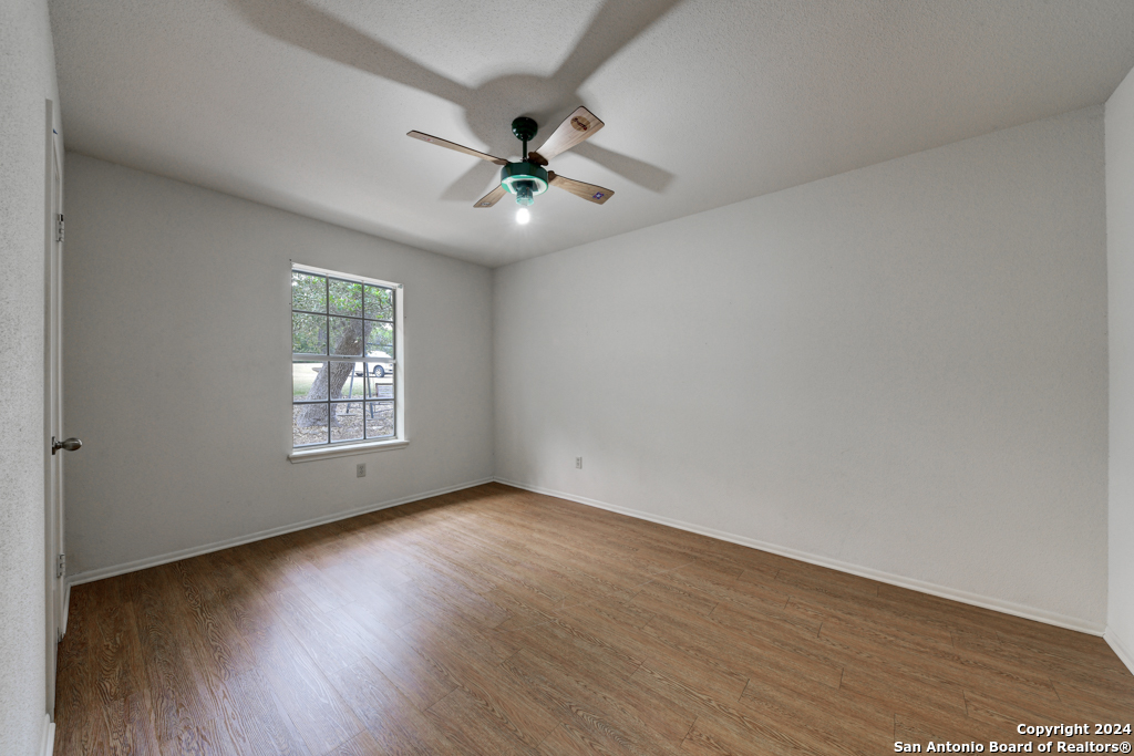 Spring Branch, Texas 78070, United States, 3 Bedrooms Bedrooms, ,2 BathroomsBathrooms,Residential,Pending,30015