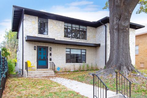 427 W LYNWOOD AVE San Antonio TX 78212