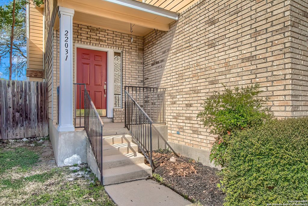 Photo of 22031 GOLDCREST RUN, San Antonio, TX 78260 (MLS # 1922956)