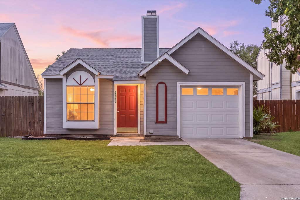Photo of 7527 Alverstone, San Antonio, TX 78250 (MLS # 2007440)