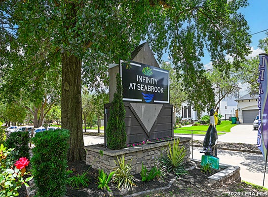 1901 LAKESIDE DR APT 804, SEABROOK, TX 77586 - Image c3d6d7a30775a3df183bcaaa7d8b5a11/293527728