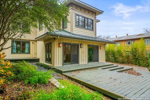 A home in Alamo Heights