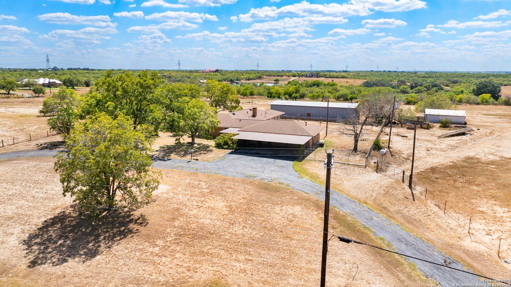 Photo of 550 Bus Loop 181 S, Floresville, TX 78114 (MLS # 1913956)