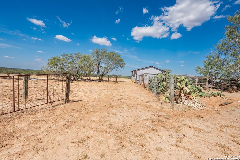 Photo of 550 Bus Loop 181 S, Floresville, TX 78114 (MLS # 1913956)