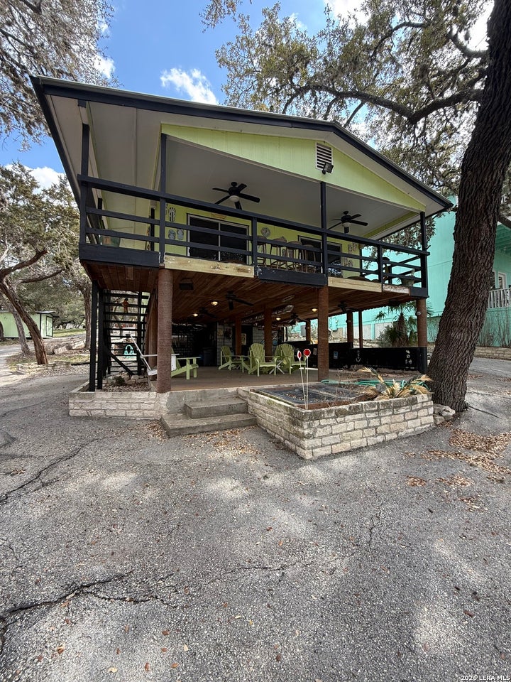 Photo 1 of 25 — 809 Lookout, Lakehills, TX 78063