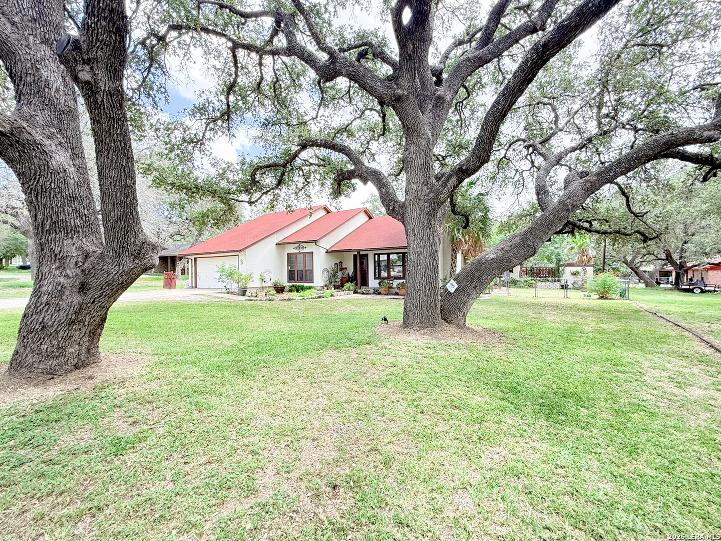 215 SOLLOCK DR