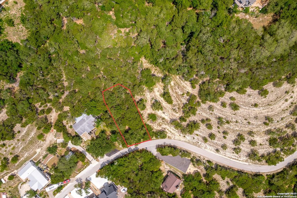 Photo of 492 Dusty Saddle, Canyon Lake, TX 78133 (MLS # 1920384)