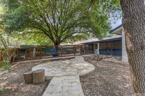 A home in Universal City