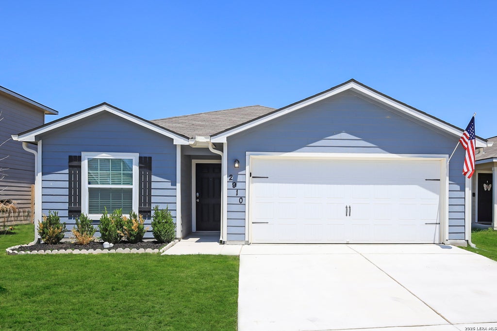 Photo of 2910 LAVENDER MDW, San Antonio, TX 78222 (MLS # 2019301)