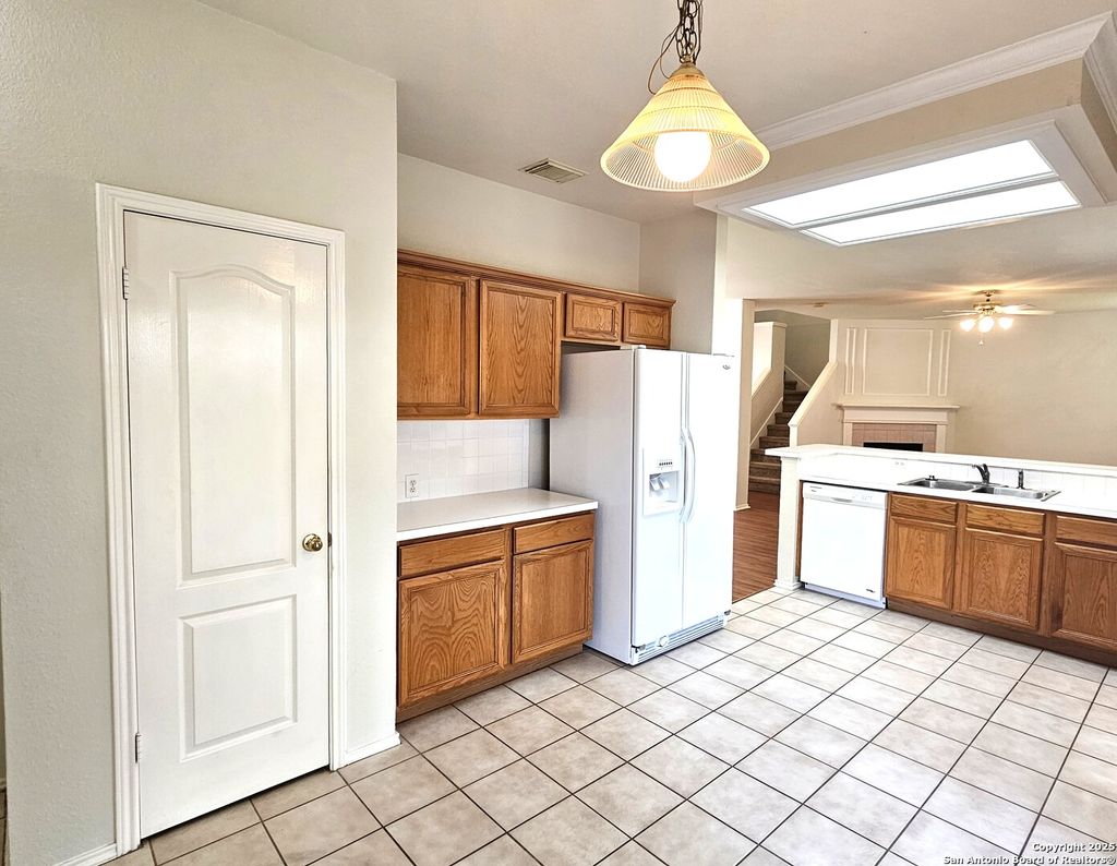 Photo of 237 TAPWOOD LN, Cibolo, TX 78108 (MLS # 1869970)