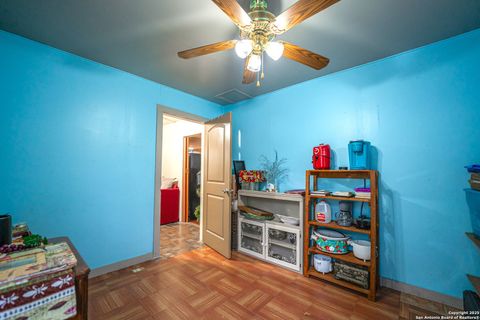 Tiny photo for 606 S San Horacio Ave, San Antonio, TX 78237 (MLS # 1899024)