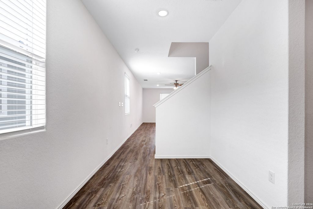 Photo of 5863 HEMATITE RIM, San Antonio, TX 78222 (MLS # 1938899)