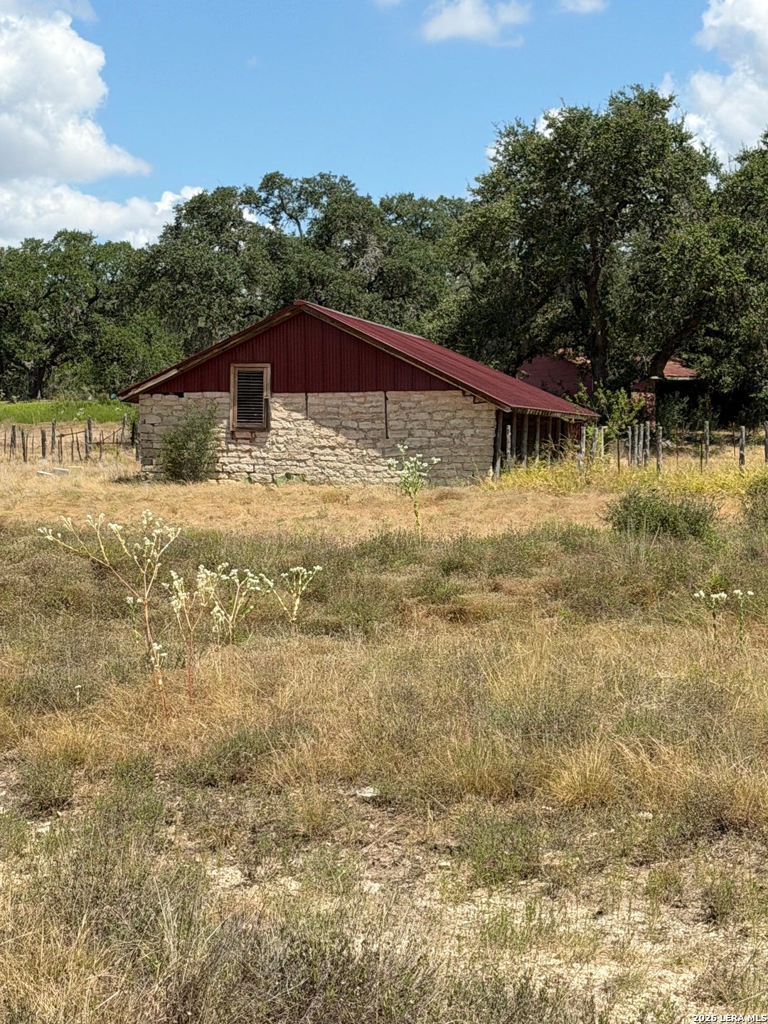 595 E Amman Rd