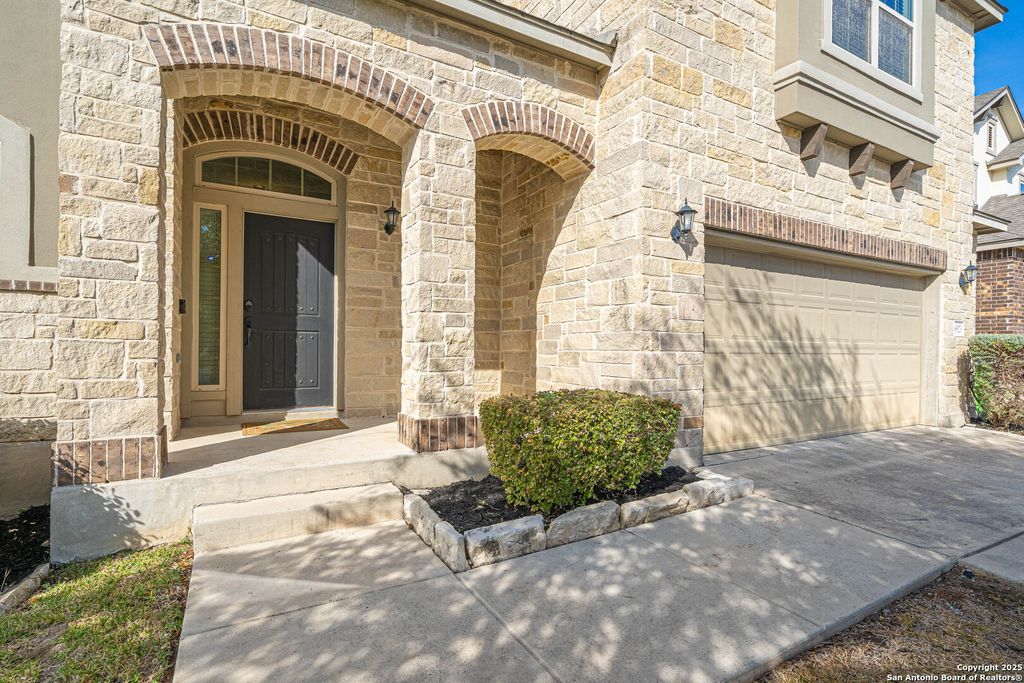 Photo of 8923 Monument Parke, San Antonio, TX 78254 (MLS # 1929451)