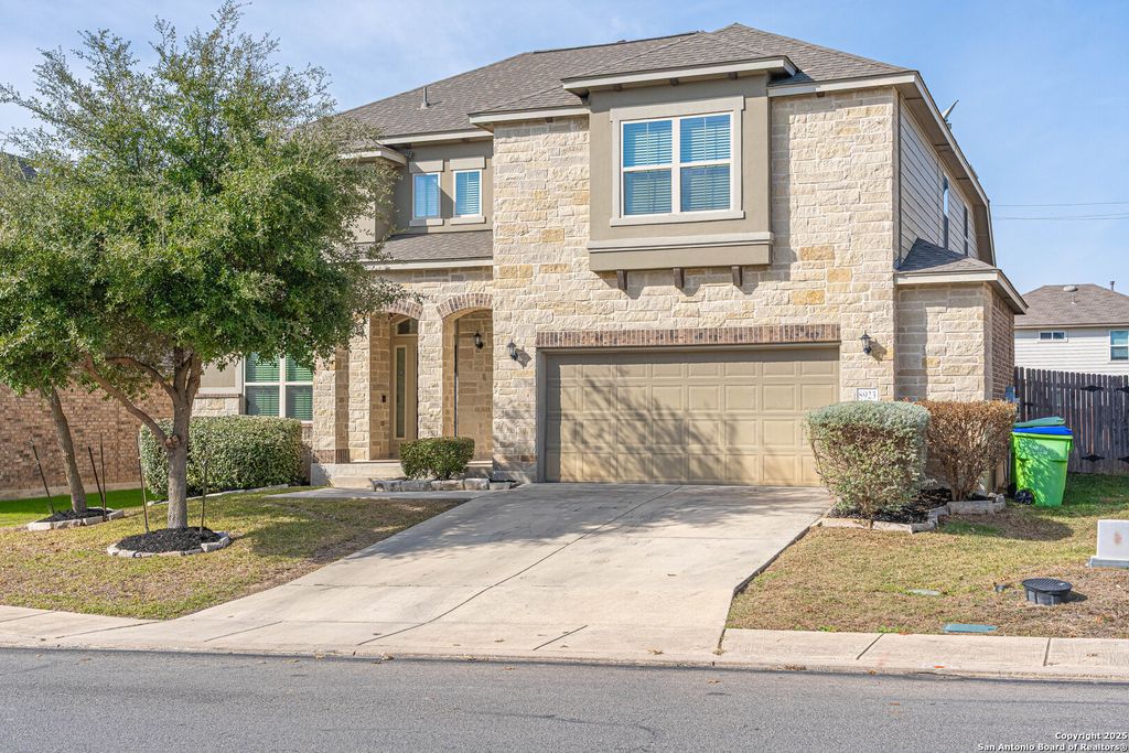 Photo of 8923 Monument Parke, San Antonio, TX 78254 (MLS # 1929451)