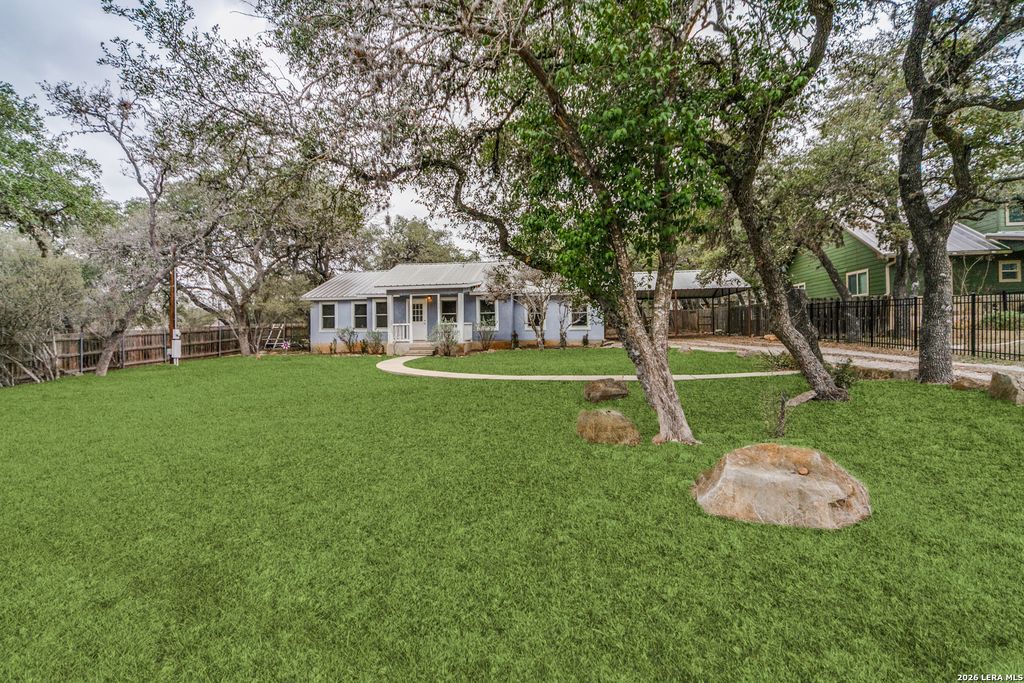 Photo of 8639 Flint Rock, Boerne, TX 78006 (MLS # 1947244)