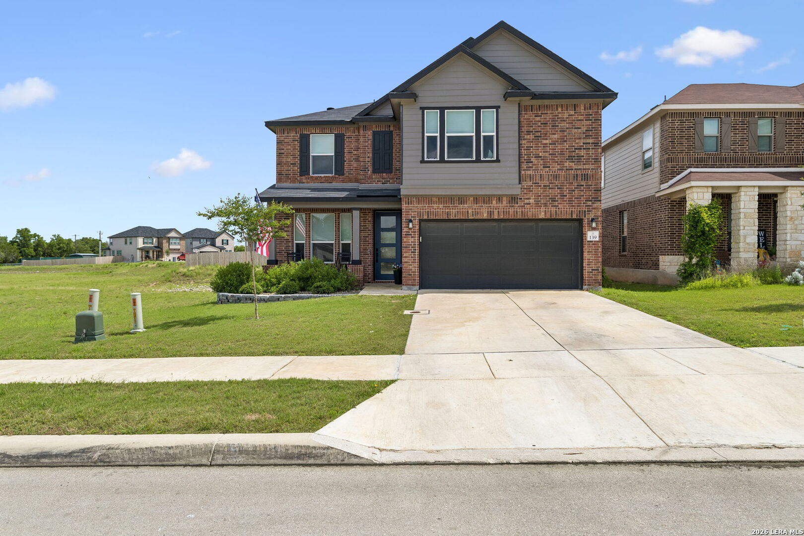Photo 1 of 43 — 139 E FLOWING RIVER DR, Boerne, TX 78006
