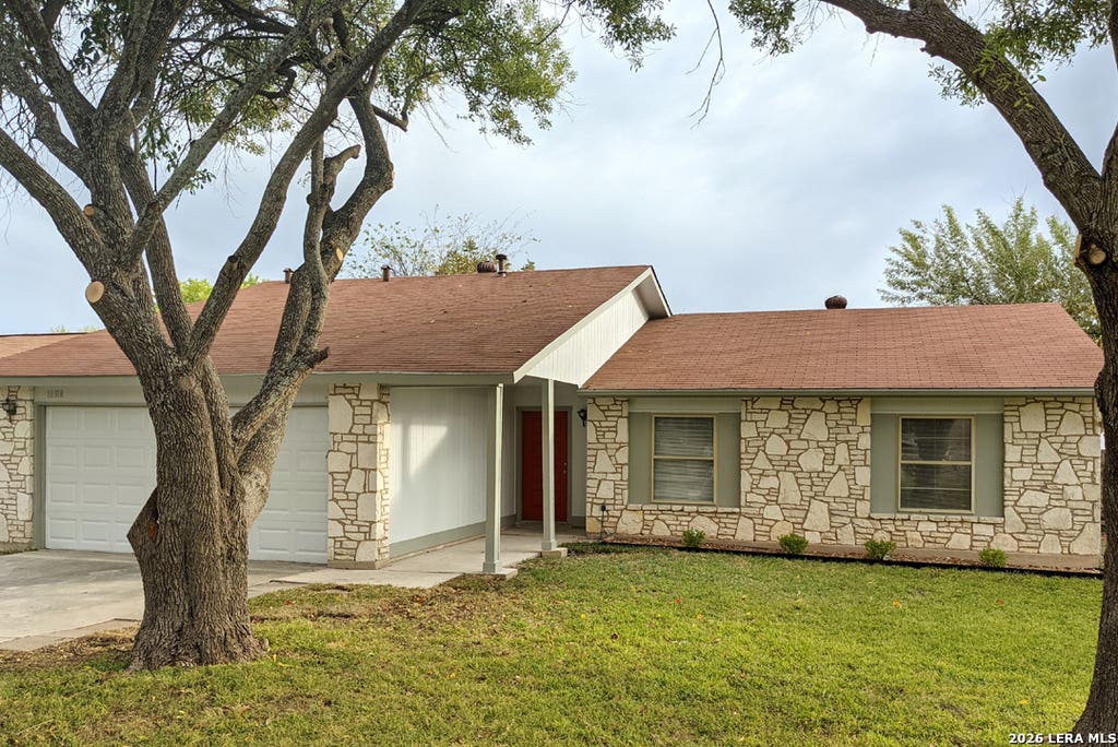 Photo of 10318 CONE HILL DR, San Antonio, TX 78245 (MLS # 1972961)