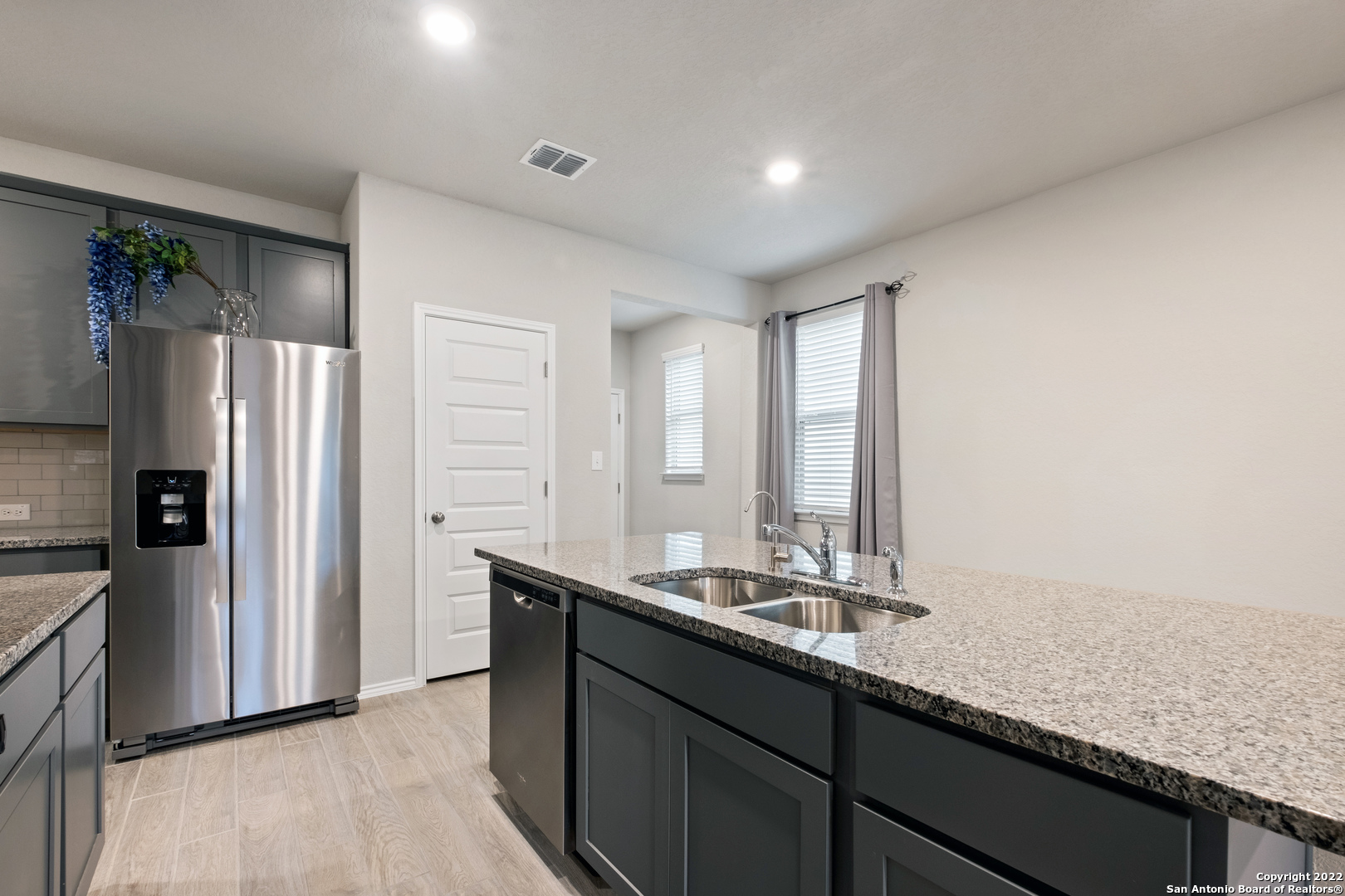 259 Kinsley Way