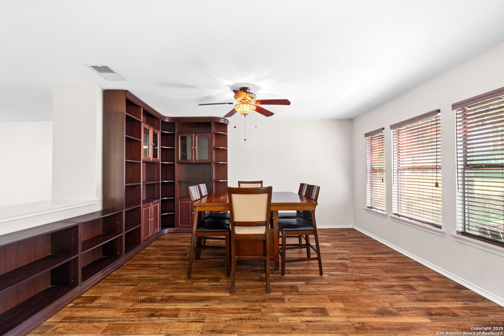 2814 Redriver Creek