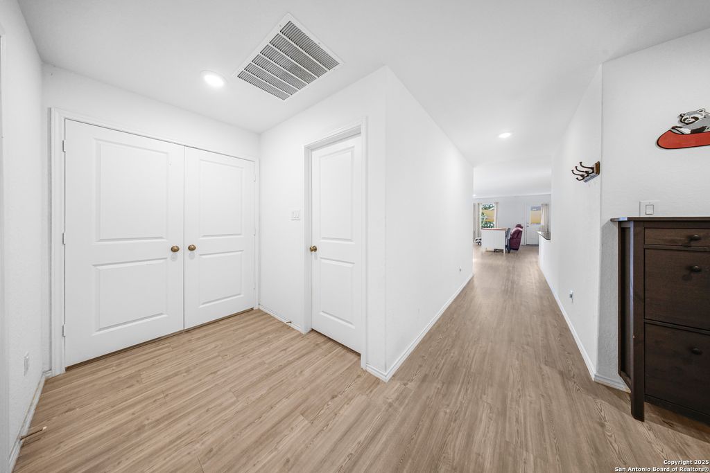 Photo of 5424 Thyme Corner, St Hedwig, TX 78152 (MLS # 1915832)