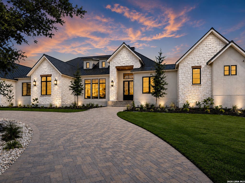 Photo of 11221 Ensor, Boerne, TX 78006 (MLS # 2011126)
