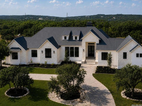 Property photo of 11221 Ensor, Boerne, TX 78006